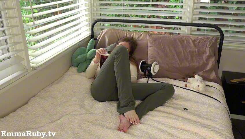 Emma Ruby - ASMR Girlfriend | Spend All Day in Bed with Me