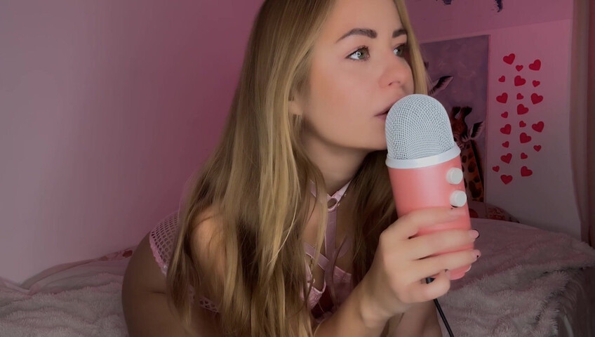 Kittysimka ASMR - Mic Licking & Pink Sexy Lingerie