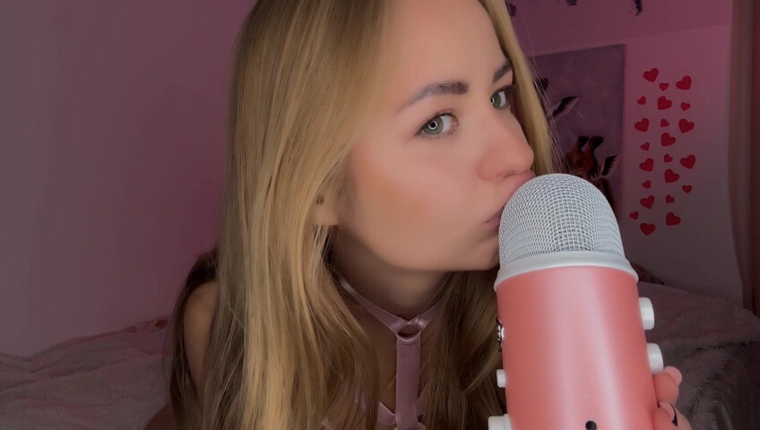 Kittysimka ASMR - Mic Licking & Pink Sexy Lingerie