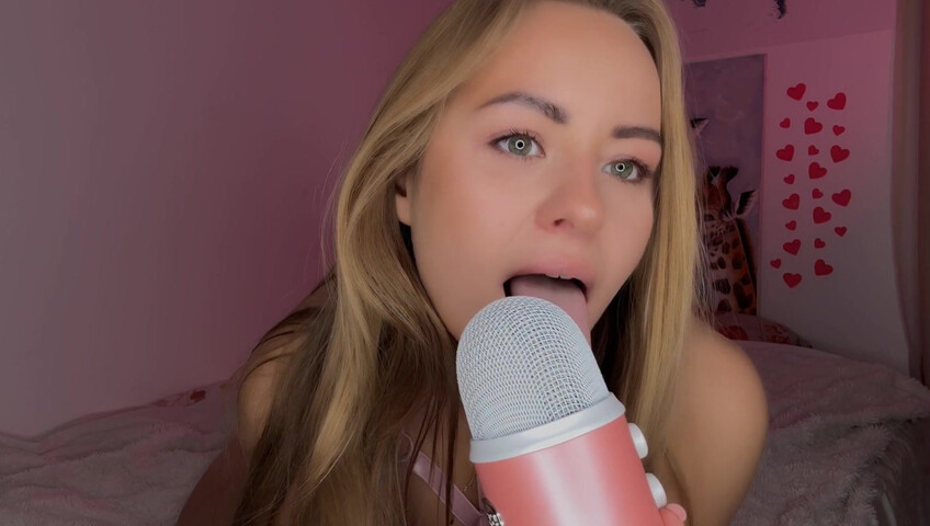 Kittysimka ASMR - Mic Licking & Pink Sexy Lingerie