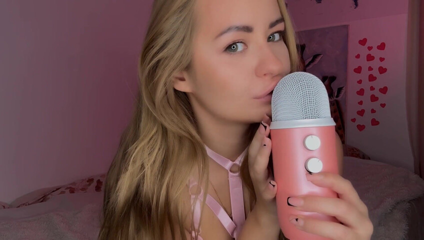 Kittysimka ASMR - Mic Licking & Pink Sexy Lingerie
