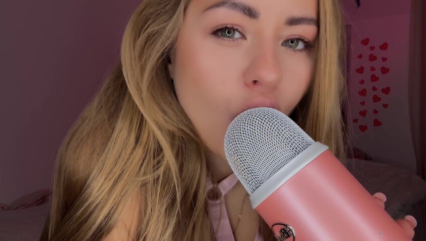 Kittysimka ASMR - Mic Licking & Pink Sexy Lingerie