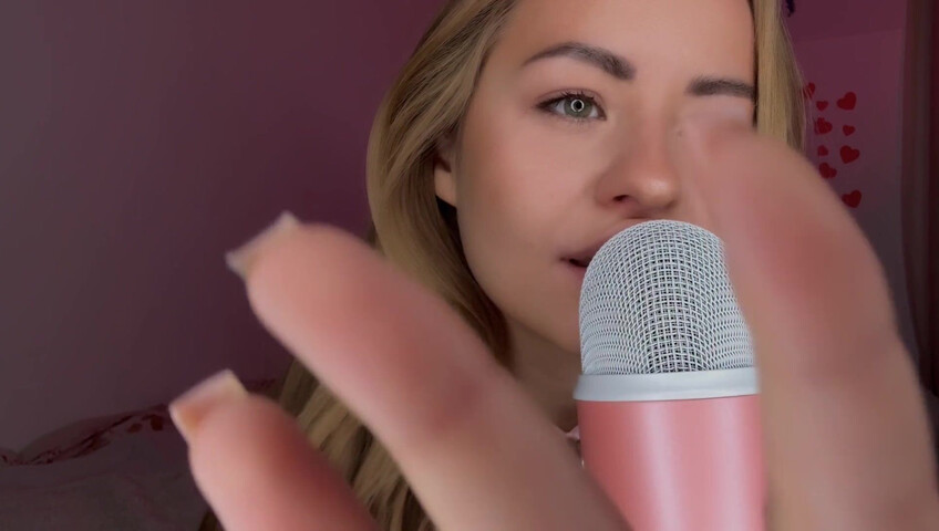 Kittysimka ASMR - Mic Licking & Pink Sexy Lingerie