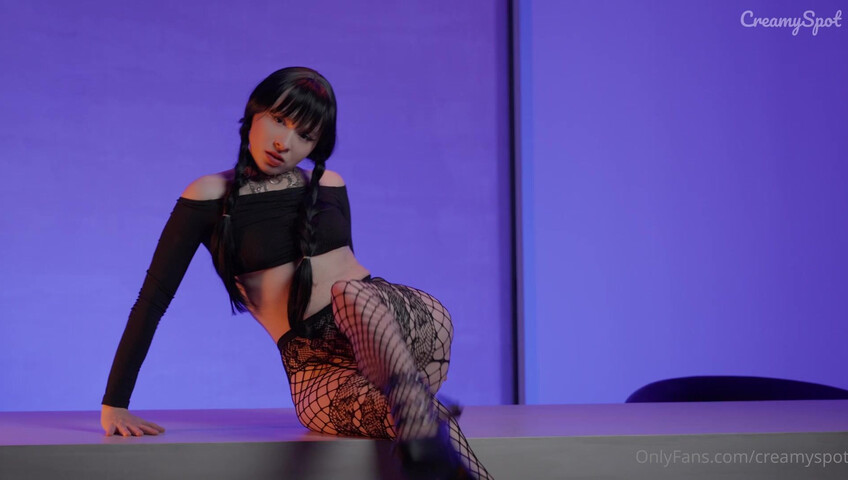 Creamyspot - Wednesday Cosplay | Fuck Machine Creampie