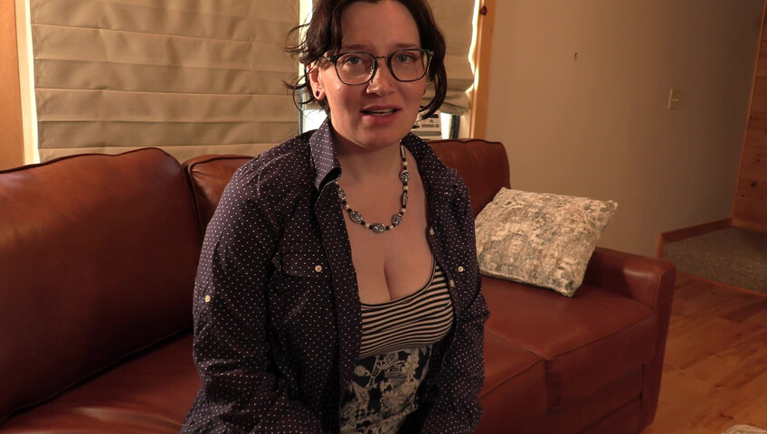 Bettie Bondage - Bully Gets MILF to Gag and Squirt 4K