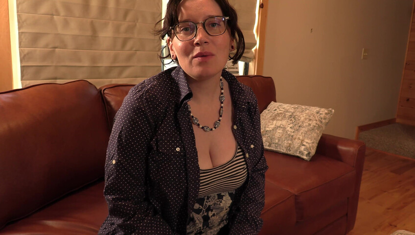 Bettie Bondage - Bully Gets MILF to Gag and Squirt 4K