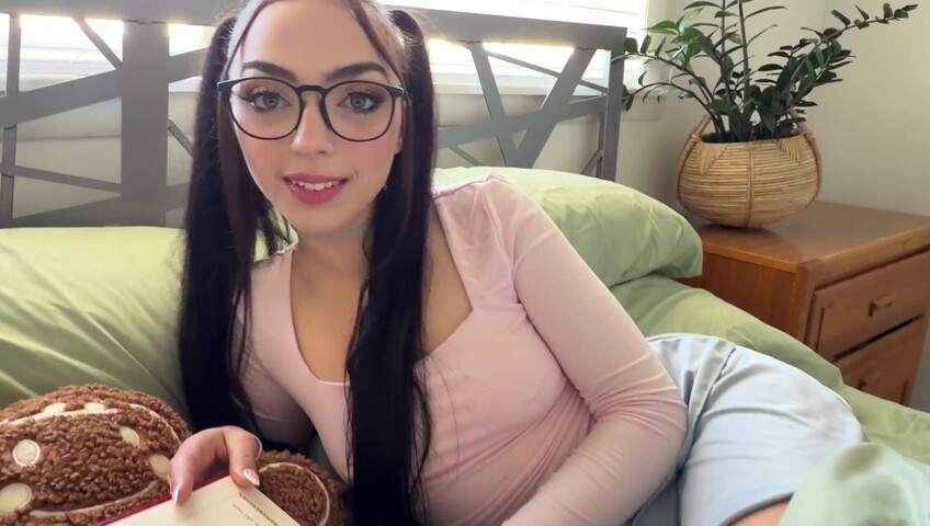 Scottstarkstudios - StepDaughter Lets Daddy Use Her Secret Hole ~ Scarlett Rosewood