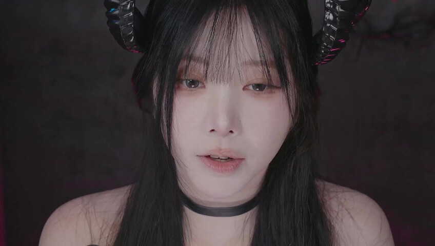 ASMR Yoon Ying - ASMR (Succubus in Dream RP) 오랜만이네?정기 많이 모아놨어?