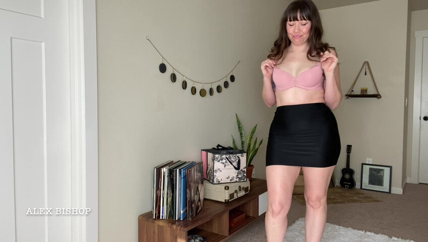 Alex Bishop – Hot Step-Mom Try On Haul and Sex