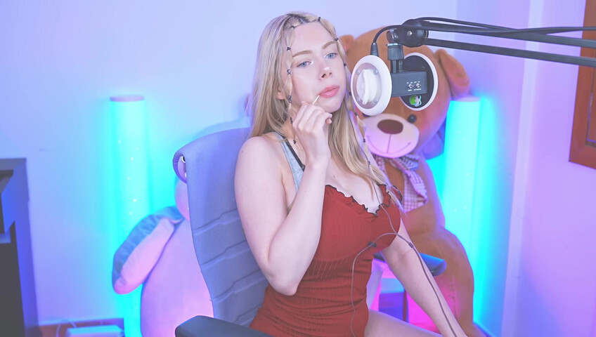 IJenz - My First ASMR at 4K | MI PRIMER ASMR en 4K