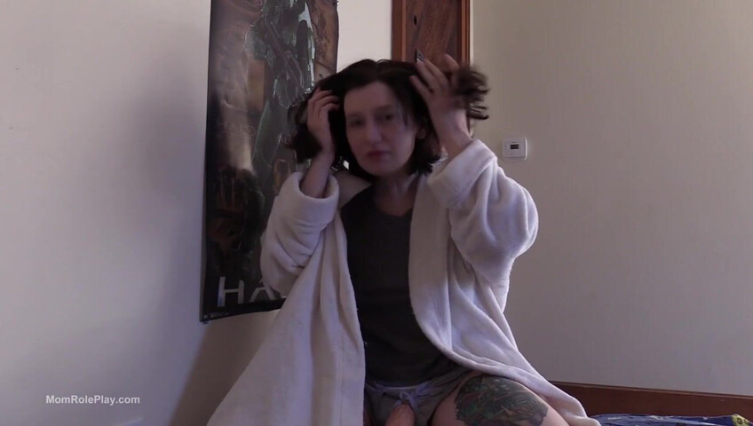 Bettie Bondage - Futa stepmommy fucks you