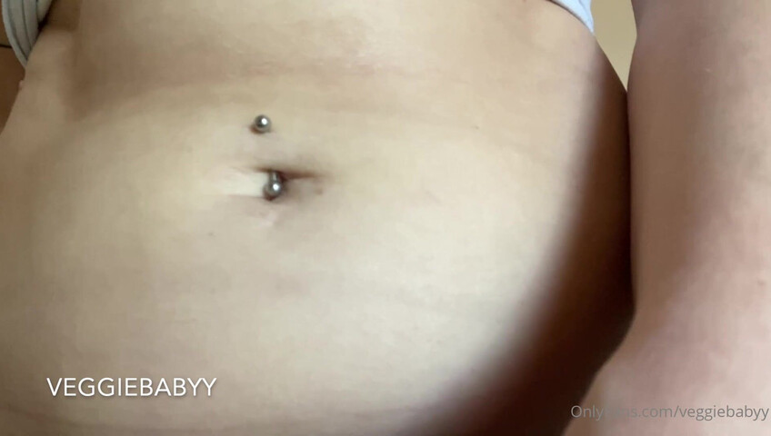 Veggiebabyy - Futa stepmommy punishes you with a hard pegging