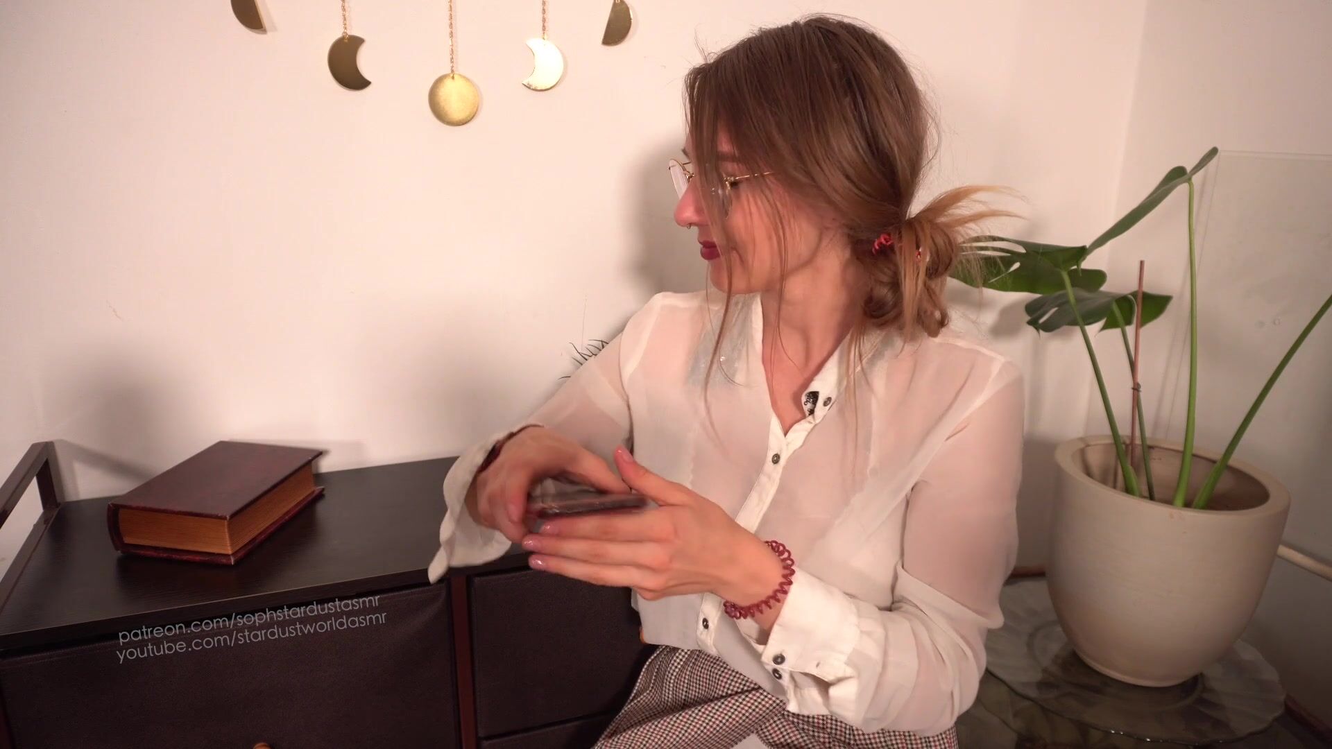 Soph Stardust - Let's do the homework together