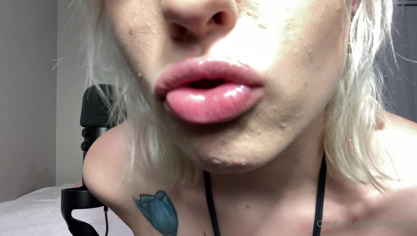 AriLove - Nothing Like a Lil Licking and Sucking To Get You Going