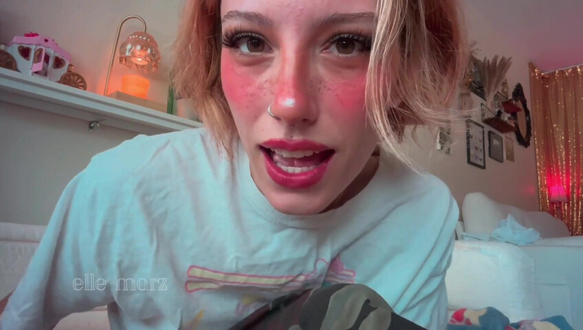 Elle Marz - Sis Comforts you for Cumming Fast