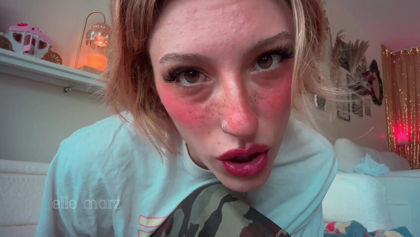 Elle Marz - Sis Comforts you for Cumming Fast