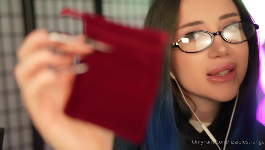 LizzieLestrange - 5 Feb 2026 - Mystery Dice Unboxing