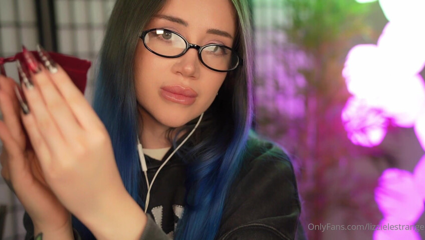 LizzieLestrange - 5 Feb 2026 - Mystery Dice Unboxing