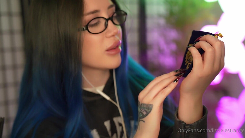 LizzieLestrange - 5 Feb 2026 - Mystery Dice Unboxing