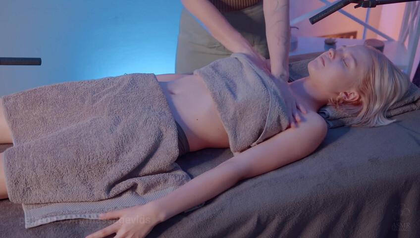 ASMR Massage - 6 Feb 2026 - Front Relaxing Massage by Yolana to Alice