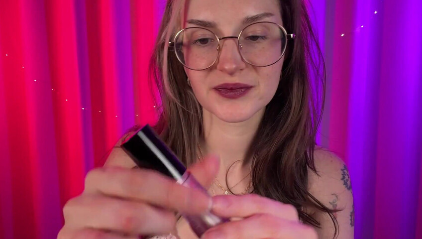 Busy B ASMR - 6 February 2026 - Exclusive Lip Gloss Application & Kisses