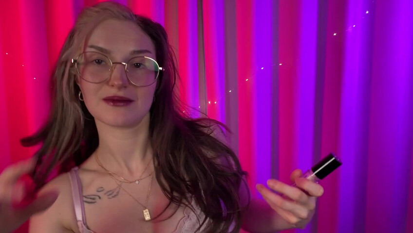 Busy B ASMR - 6 February 2026 - Exclusive Lip Gloss Application & Kisses