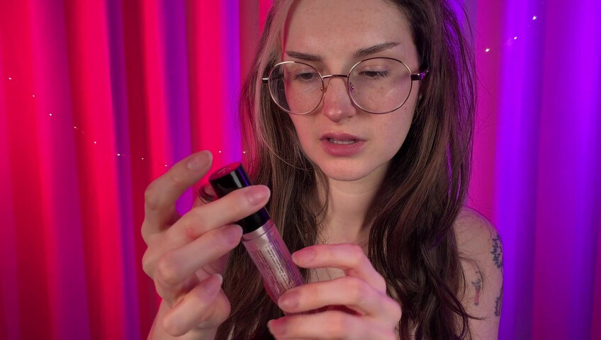 Busy B ASMR - 6 February 2026 - Exclusive Lip Gloss Application & Kisses