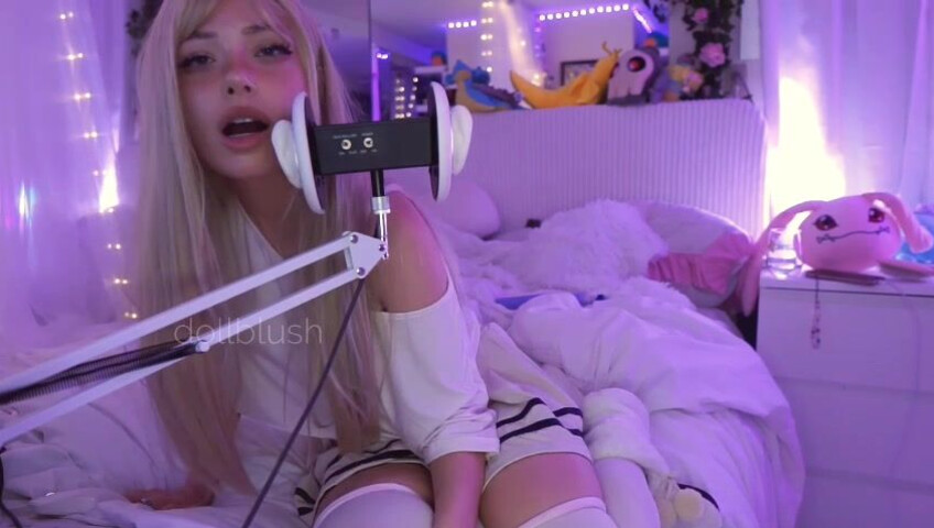 Dollblush ASMR - 6 Feb 2026 - Patreon Exclusive ~ mouth sounds, sock and boot fabric triggers