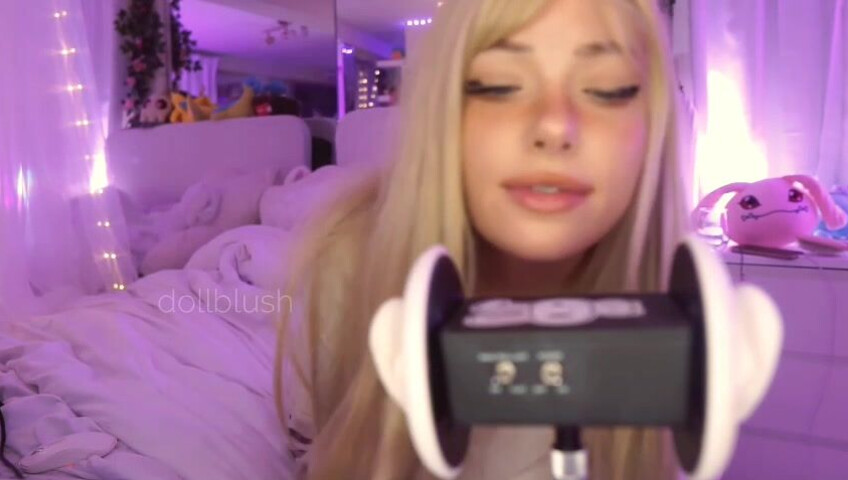 Dollblush ASMR - 6 Feb 2026 - Patreon Exclusive ~ mouth sounds, sock and boot fabric triggers