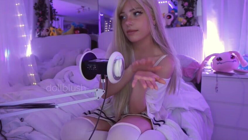 Dollblush ASMR - 6 Feb 2026 - Patreon Exclusive ~ mouth sounds, sock and boot fabric triggers