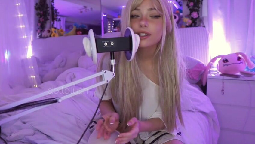Dollblush ASMR - 6 Feb 2026 - Patreon Exclusive ~ mouth sounds, sock and boot fabric triggers