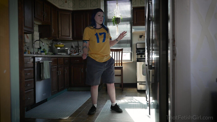 That Kinky Girl - The Dude