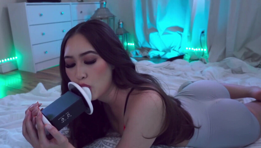 Kristinadanielle - STEPSIS LICKING YOUR EARS (ASMR)