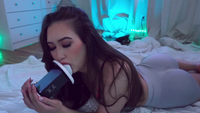 Kristinadanielle - STEPSIS LICKING YOUR EARS (ASMR)