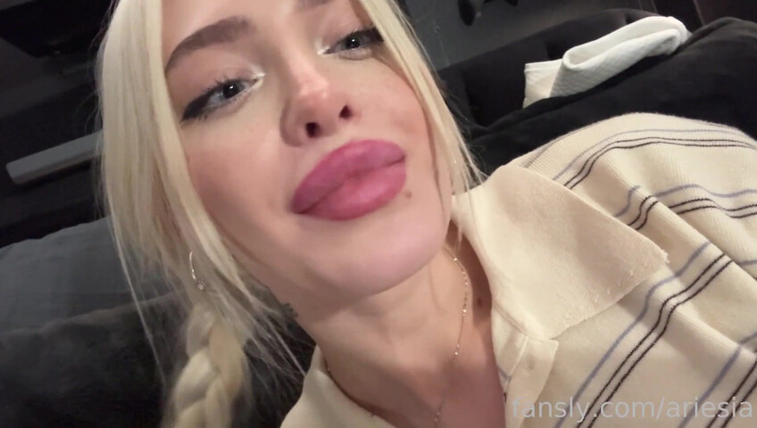 Ariesia ASMR - Sweet GF RP | Jerk Off Instruction & Countdown