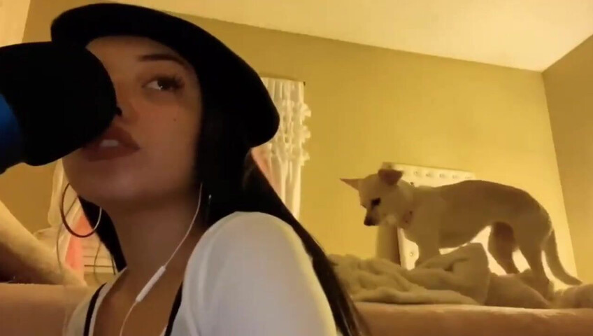 Kaitlynn Rhenea ASMR - Sweet kisses compilation