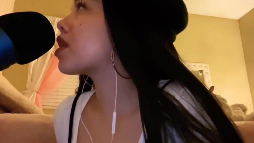 Kaitlynn Rhenea ASMR - Sweet kisses compilation