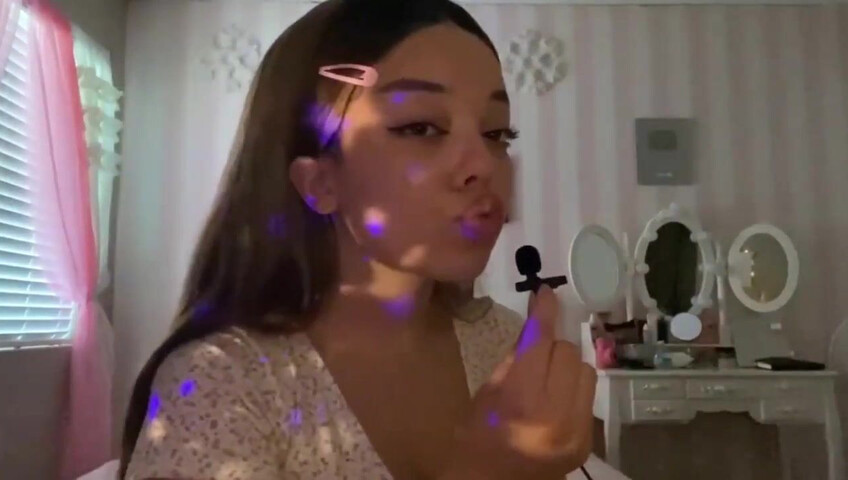 Kaitlynn Rhenea ASMR - Sweet kisses compilation