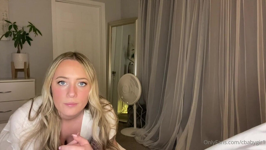 Miss Cassi ASMR - horny massage therapist makes you feel good