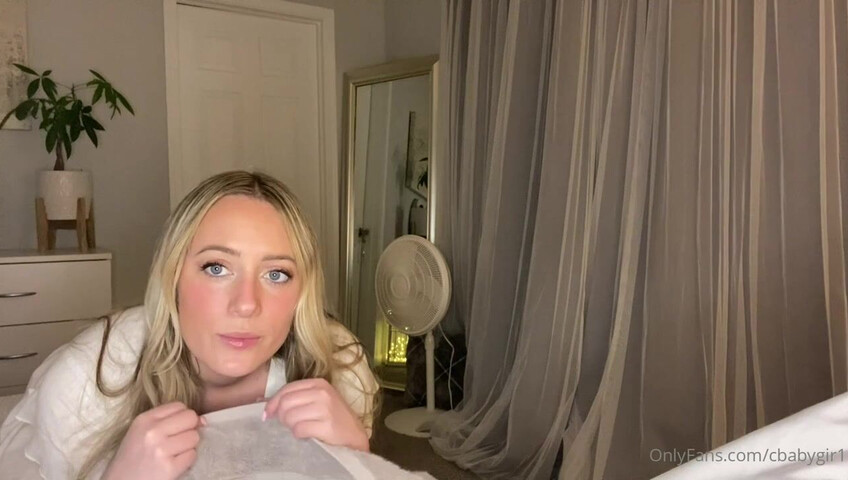 Miss Cassi ASMR - horny massage therapist makes you feel good