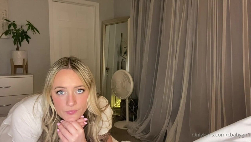 Miss Cassi ASMR - horny massage therapist makes you feel good