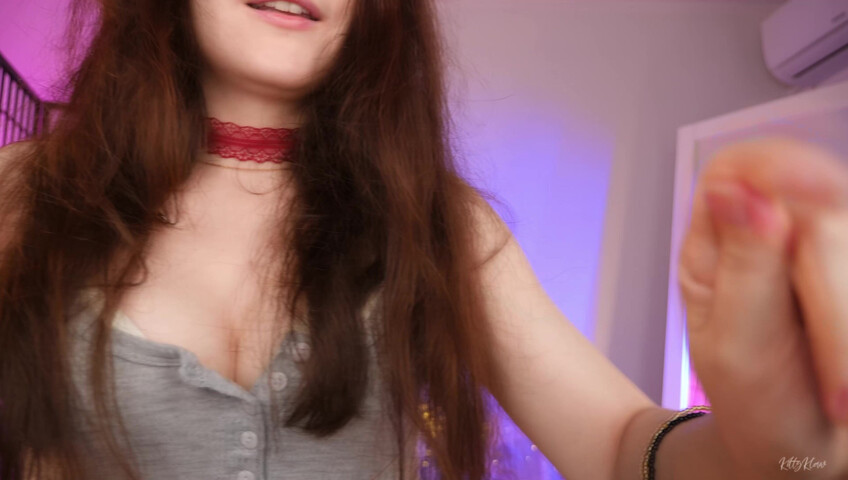 KittyKlaw ASMR - 31 Jan 2026 - Girlfriend Roleplay | Kissing & Body Touching Sounds