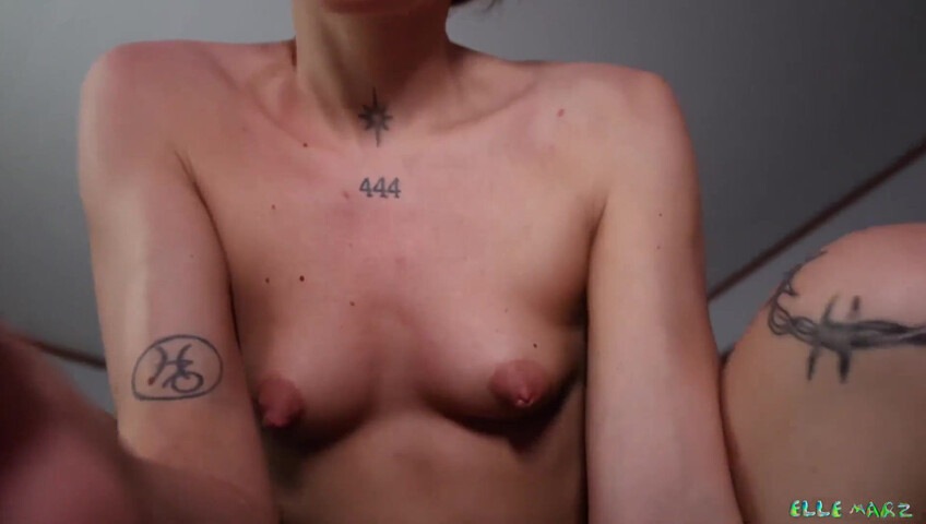 Elle Marz - Bad Mommy