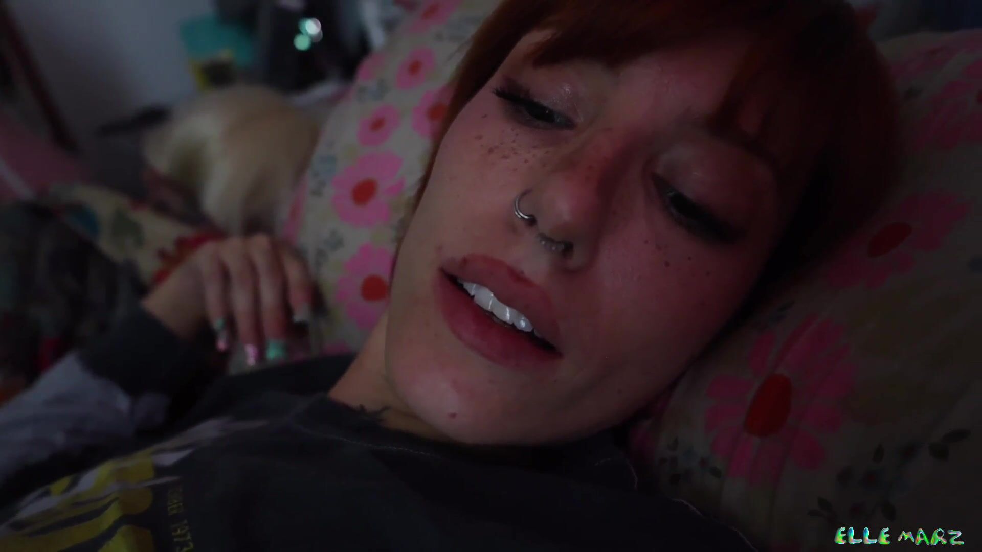 Elle Marz - Bad Mommy