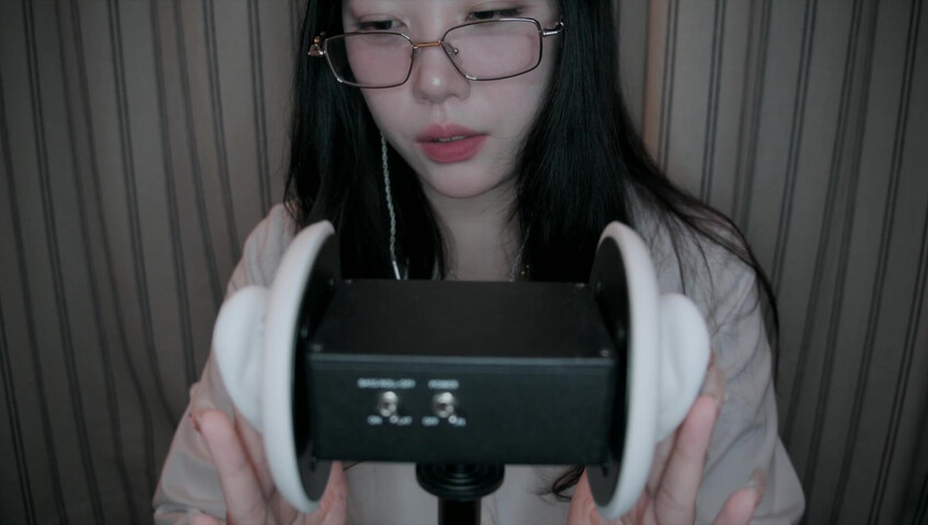 DOOBOO ASMR - 12 Feb 2026 - ASMR You can't feel anything? Late Night Sensory Exam (Ear Licking) (Patreon)