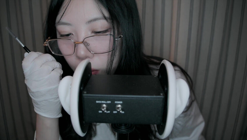 DOOBOO ASMR - 12 Feb 2026 - ASMR You can't feel anything? Late Night Sensory Exam (Ear Licking) (Patreon)