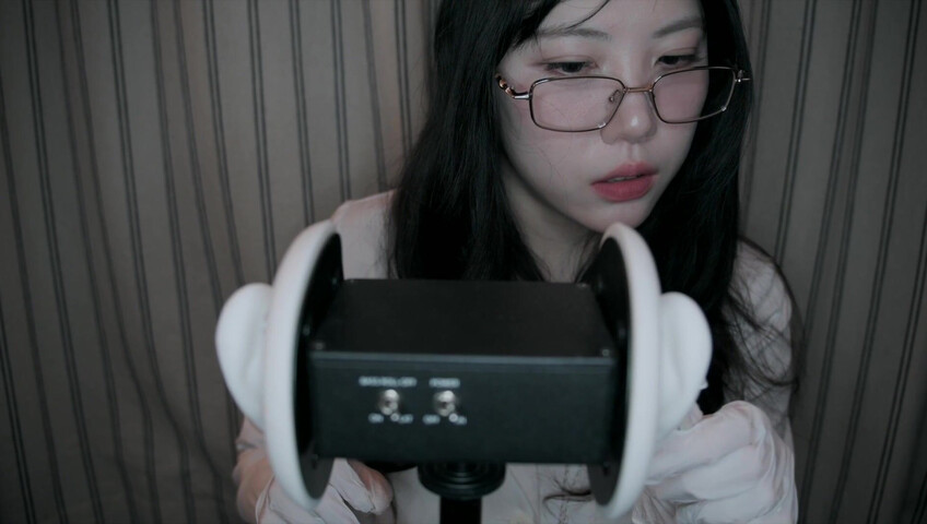 DOOBOO ASMR - 12 Feb 2026 - ASMR You can't feel anything? Late Night Sensory Exam (Ear Licking) (Patreon)