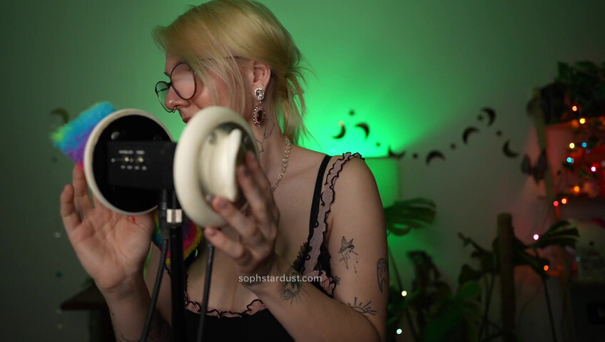 Soph Stardust ASMR - Ear licking, Kissing, Touching, Wet & Dry, Top Scratching