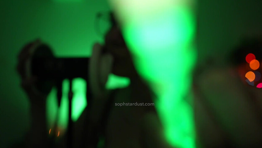 Soph Stardust ASMR - Ear licking, Kissing, Touching, Wet & Dry, Top Scratching