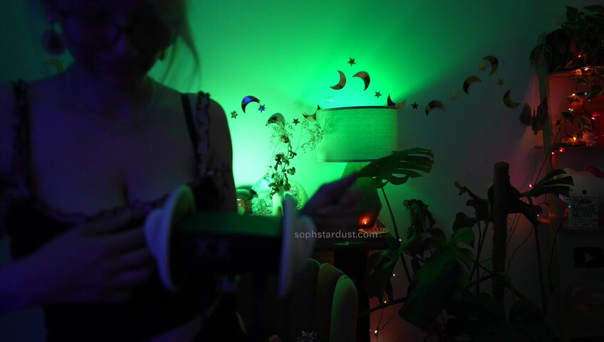 Soph Stardust ASMR - Ear licking, Kissing, Touching, Wet & Dry, Top Scratching